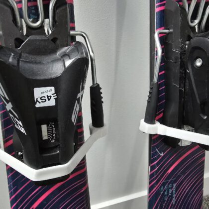 Ski brake retainer